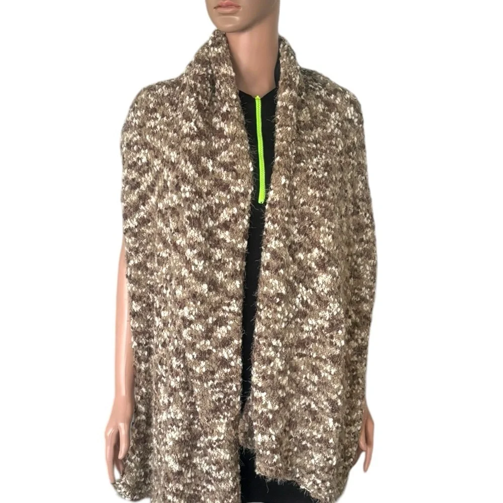 Simply Noelle Knit Scarf Brown Tan Oblong Winter Academia Fuzzy‎ Unisex Chunky